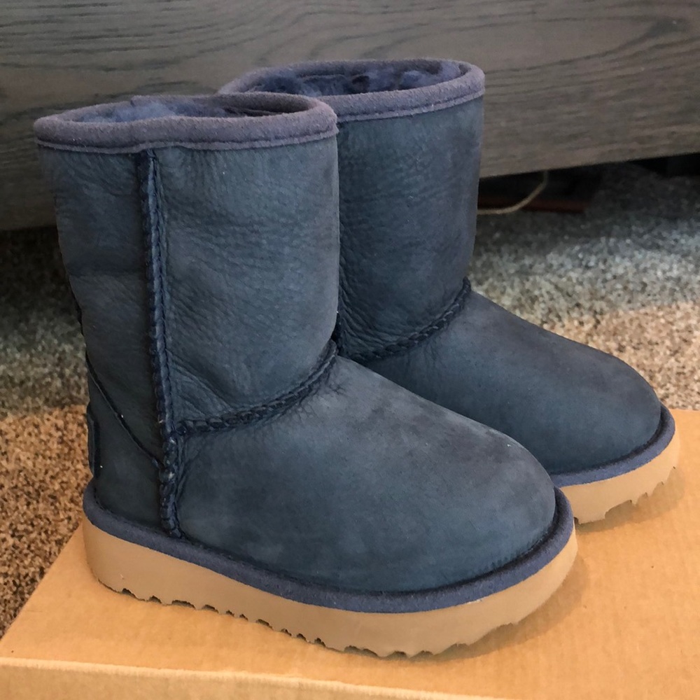 Children’s Classic Short Ugg Boots